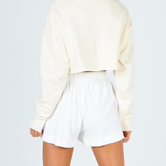 Princess Polly Amara White Shorts - Picture 4 of 5